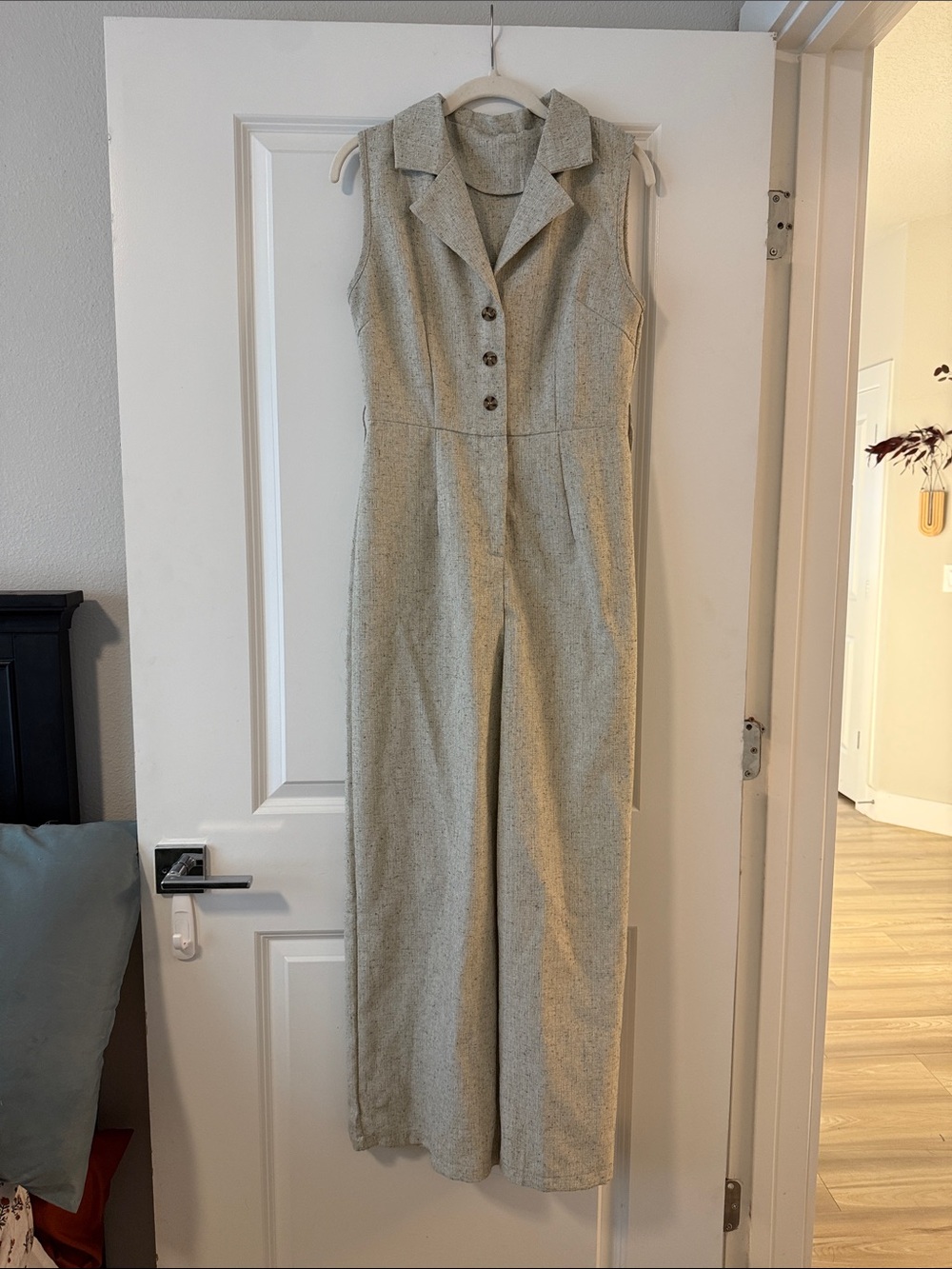 SHEIN Light Gray Sleeveless Collared Wide-Leg Jumpsuit